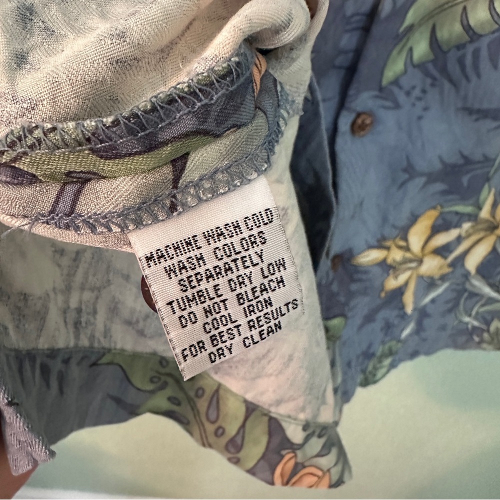 Tommy Bahama 100% Silk Tropical Floral Men's Shirt Short Sleeve Resort Medium - Picture 4 of 8